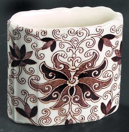 Bow Bells Brown Cigarette Holder