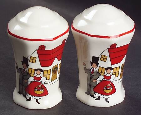 Christmas Village Salt & Pepper Set