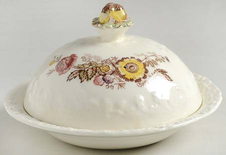 Friarswood Round Covered Butter