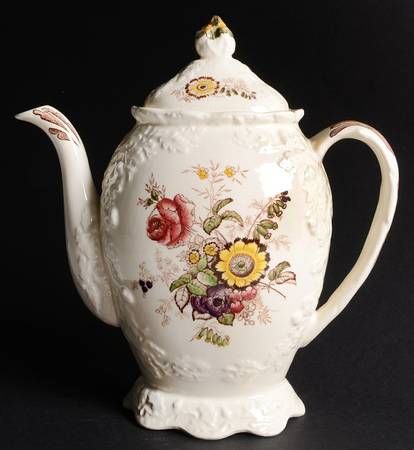 Friarswood Coffee Pot & Lid