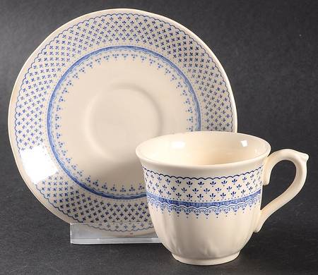Louise Flat Demitasse Cup & Saucer Set