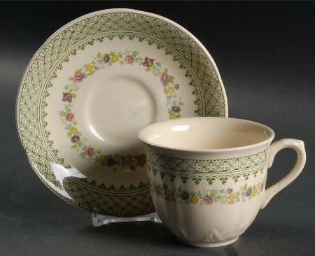 Madrigal Flat Cup & Saucer Set