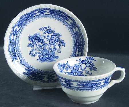 Manchu Blue Flat Cup & Saucer Set
