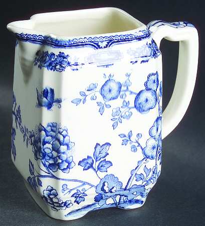 Manchu Blue Square Fan Creamer