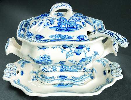 Manchu Blue Sauce Boat & Lid & Underplate & Ladle