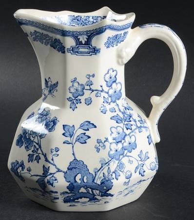 Manchu Blue Medium Hydra Jug