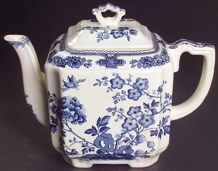 Manchu Blue Fan Teapot & Lid