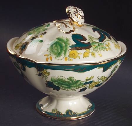 Mandalay Chartreuse (Gold Accent & Trim) Footed Victorian Bowl & Lid