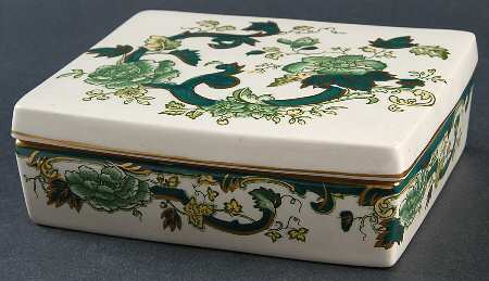 Mandalay Chartreuse (Gold Accent & Trim) Cigarette Box & Lid