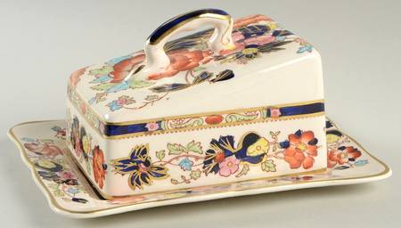 Mandarin Cheese Dish with Lid (Wedge)