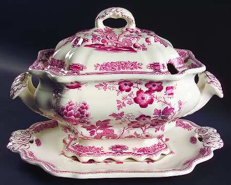 Manchu Pink Tureen & Lid w/Underplate