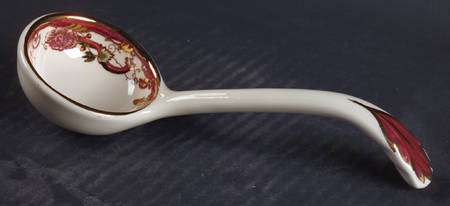 Mandalay Red Gravy Ladle Solid Piece