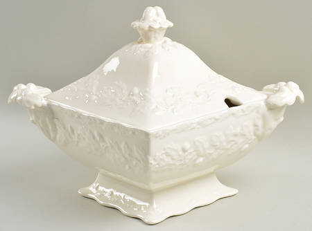 Mason's Oak Cream Tureen &  Lid