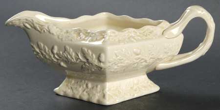 Mason's Oak Cream Gravy Boat