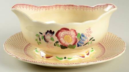 Paynsley Pink Gravy Boat with Attached Underplate
