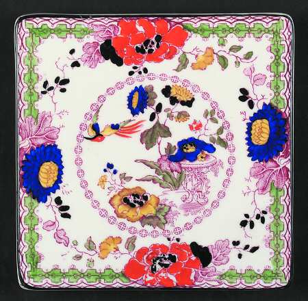 Persiana (Black Trim) Tea Tile