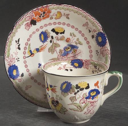 Persiana (Black Trim) Flat Cup & Saucer Set