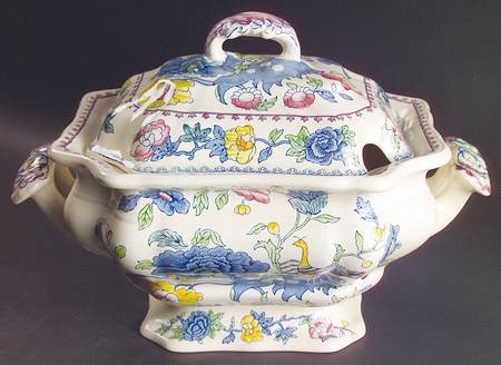Regency Plantation Colonial Tureen &  Lid