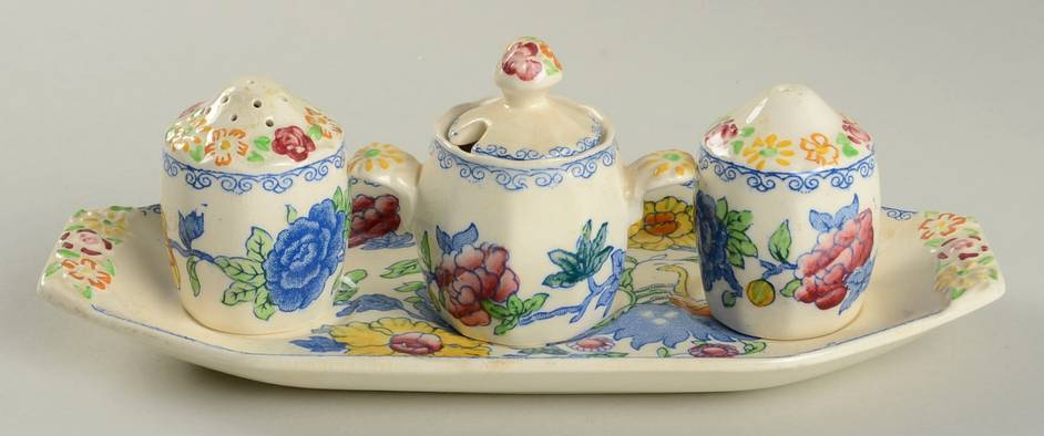 Regency Plantation Colonial Salt & Pepper, Mustard with Lid & Tray