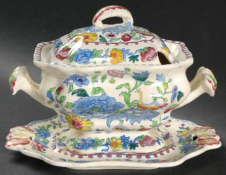 Regency Plantation Colonial Sauce Boat & Lid & Underplate