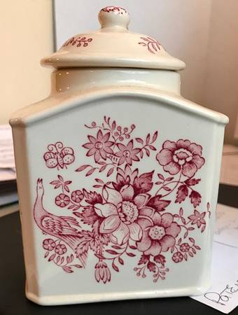Stratford Tea Caddy & Lid
