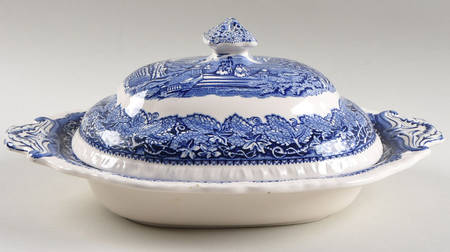 Vista Blue Oval Covered Vegetable