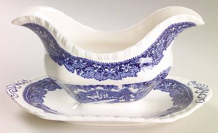 Vista Blue Gravy Boat with Attached Underplate
