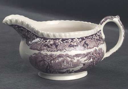 Vista Mulberry Gravy Boat
