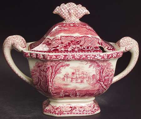 Vista Pink (No Trim) Sauce Boat & Lid