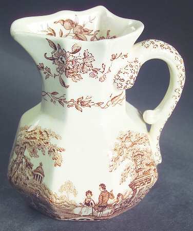 Watteau Brown 10 Oz Hydra Jug