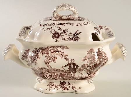 Watteau Brown Sauce Boat & Lid
