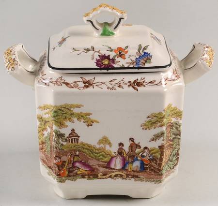 Watteau Multicolor Sugar Bowl & Lid
