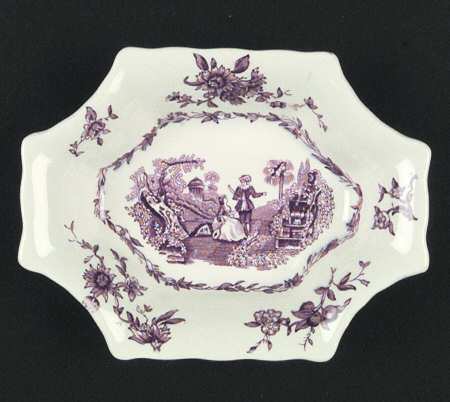 Watteau Mulberry Medium Sweet Meat Dish