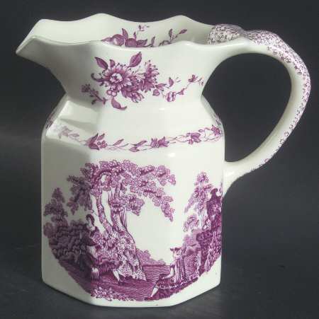 Watteau Mulberry 32 Oz Fenton Jug