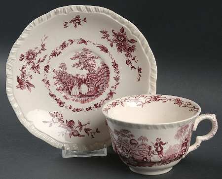 Watteau Mulberry Oversized Cup & Saucer Set