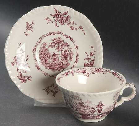 Watteau Mulberry Flat Cup & Saucer Set