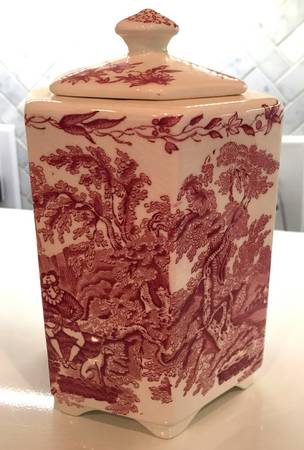 Watteau Pink Ming Jar & Lid