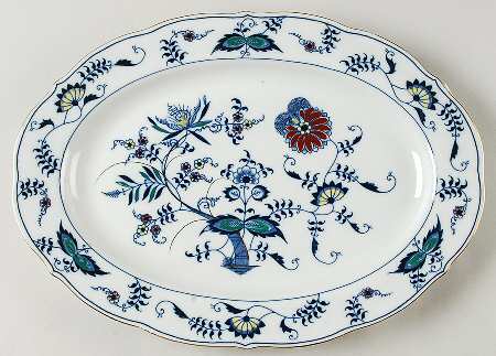 Blue Danube (Pat #99183) 14" Oval Serving Platter
