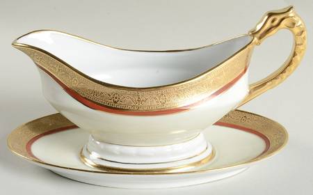 Mai4 Gravy Boat with Attached Underplate