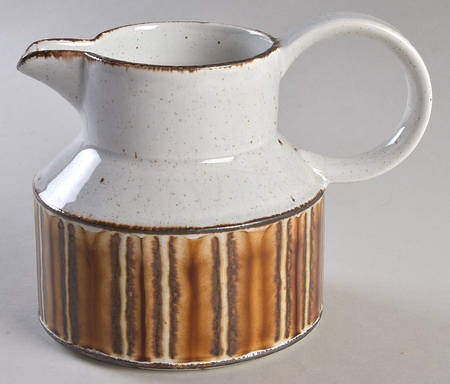 Earth 24 Oz Pitcher