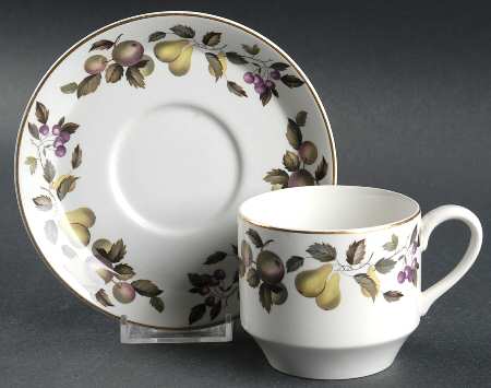 Evesham Flat Cup & Saucer Set