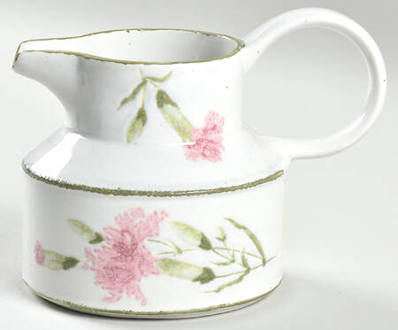 Invitation Creamer