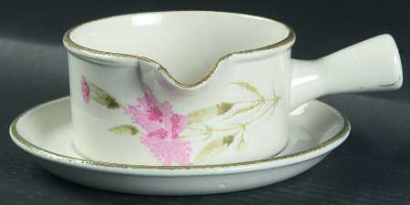 Invitation Gravy Boat & Underplate
