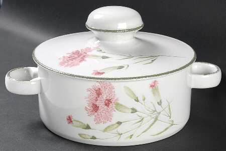 Invitation 1.25 Qt Round Covered Casserole