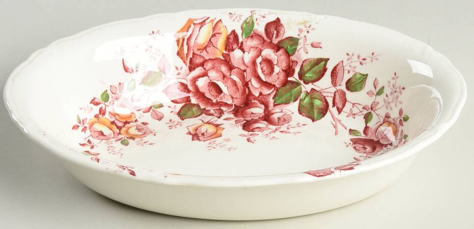 Madalyn Red Multicolor 9" Oval Vegetable Bowl