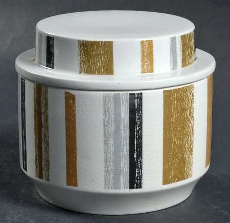 Queensbury Sugar Bowl & Lid