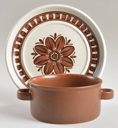 Medallion Flat Cream Soup Bowl & Saucer Set