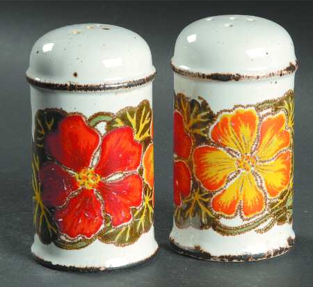 Nasturtium Salt & Pepper Set