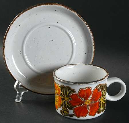 Nasturtium Flat Cup & Saucer Set