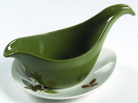 Riverside Open Sauce Boat & Underplate